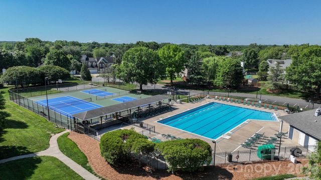 9101 Castlebay Drive, Charlotte, NC 28277
