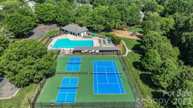 9101 Castlebay Drive, Charlotte, NC 28277