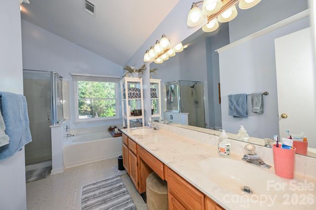 9101 Castlebay Drive, Charlotte, NC 28277