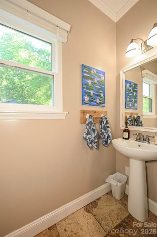 9101 Castlebay Drive, Charlotte, NC 28277