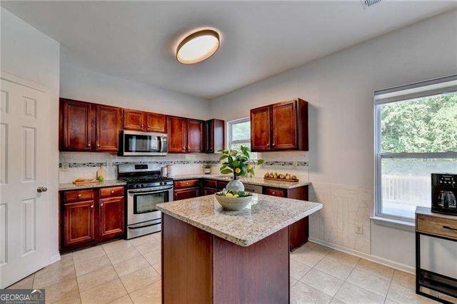 220 Nichols Drive, Suwanee, GA 30024