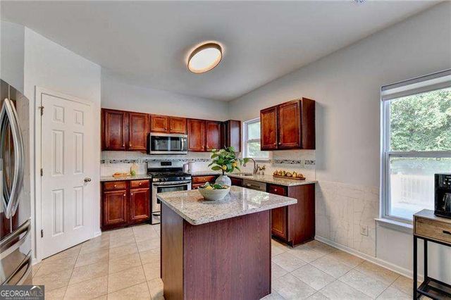 220 Nichols Drive, Suwanee, GA 30024