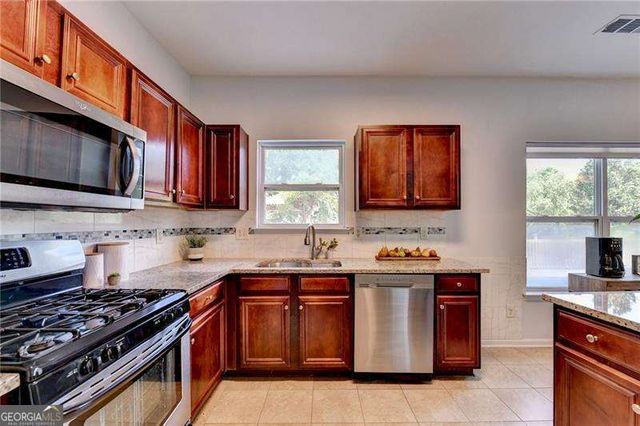 220 Nichols Drive, Suwanee, GA 30024