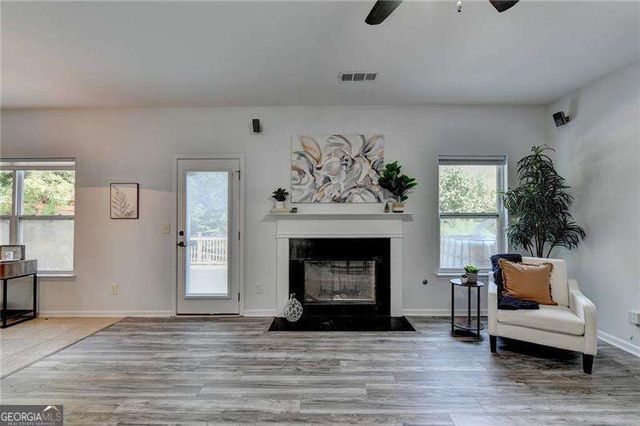 220 Nichols Drive, Suwanee, GA 30024