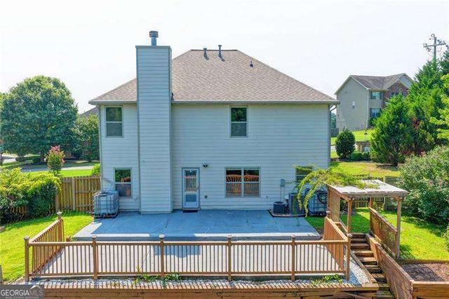 220 Nichols Drive, Suwanee, GA 30024