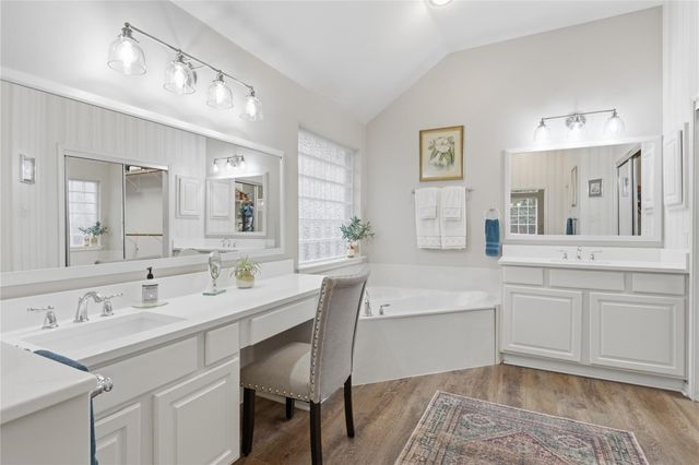 5701 Trelawney LN, Austin, TX 78739