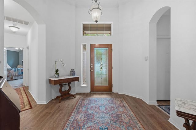 5701 Trelawney LN, Austin, TX 78739