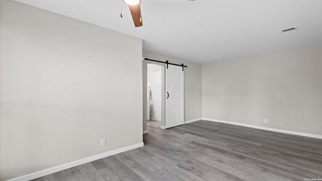 2458 Rockaway, San Antonio, TX 78232