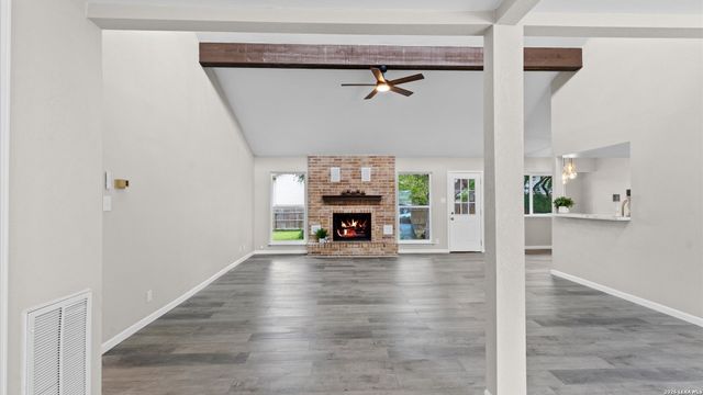 2458 Rockaway, San Antonio, TX 78232