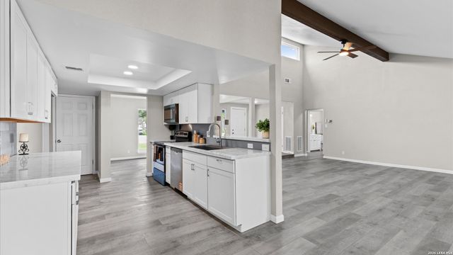 2458 Rockaway, San Antonio, TX 78232