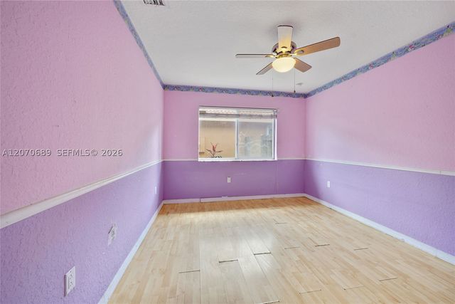 1714 NW 204th St, Miami Gardens, FL 33056
