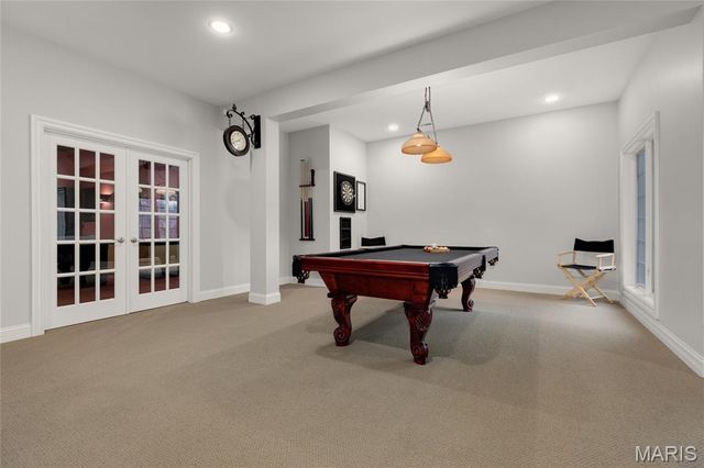 12951 Woodlark Lane, Town And Country, MO 63131