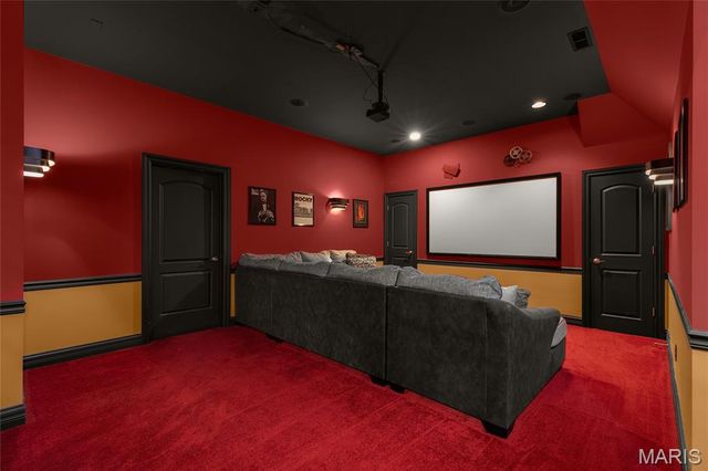 12951 Woodlark Lane, Town And Country, MO 63131