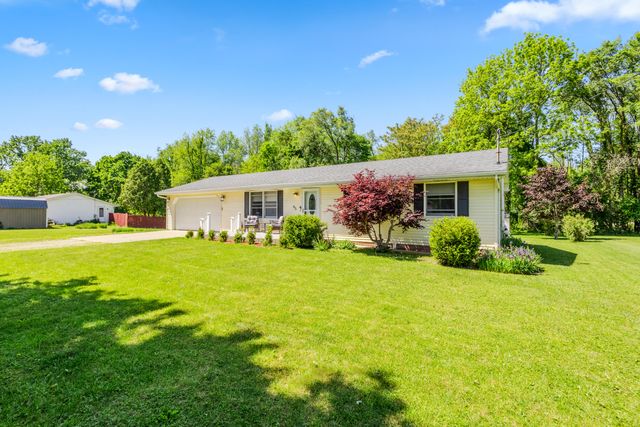 65 W Hallett Street, Hillsdale City, MI 49242