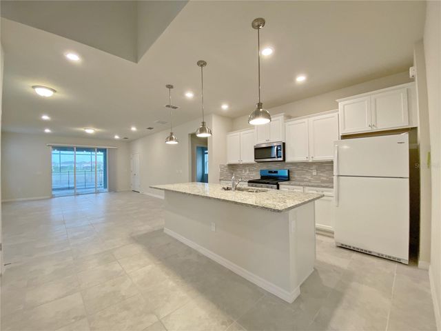 7360 OAKMOSS LOOP, Davenport, FL 33837