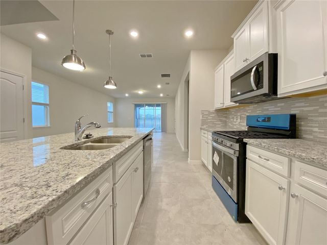 7360 OAKMOSS LOOP, Davenport, FL 33837