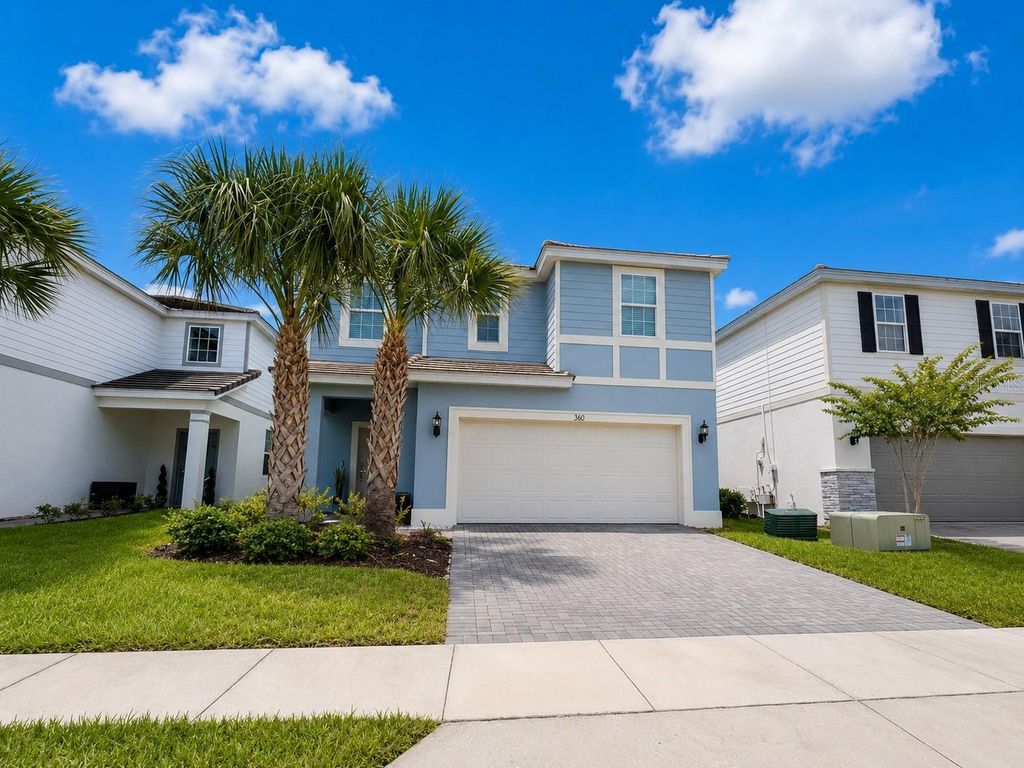 7360 OAKMOSS LOOP, Davenport, FL 33837
