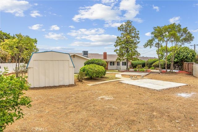 318 Sandalwood Drive, Calimesa, CA 92320