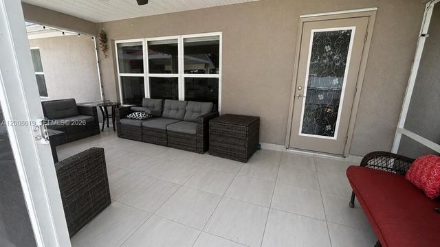 180 SW Voltair Ter, Port St. Lucie, FL 34984