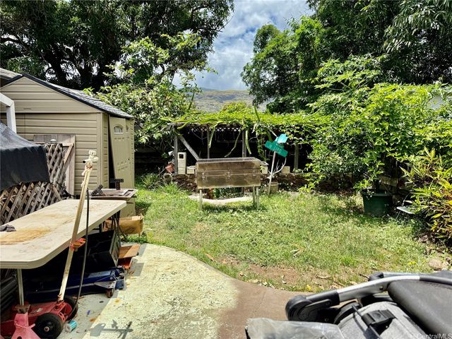 86-46 Analipo Street, Waianae, HI 96792