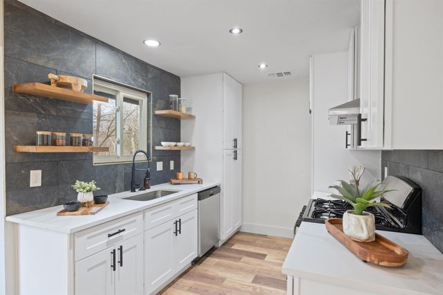 6212 Boxcar RUN, Austin, TX 78745