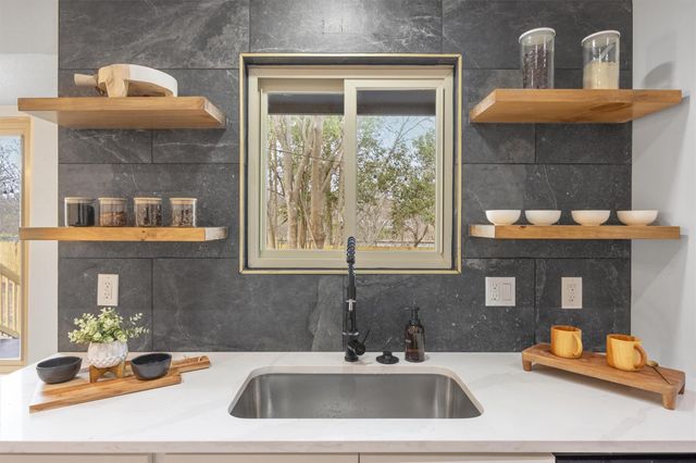 6212 Boxcar RUN, Austin, TX 78745