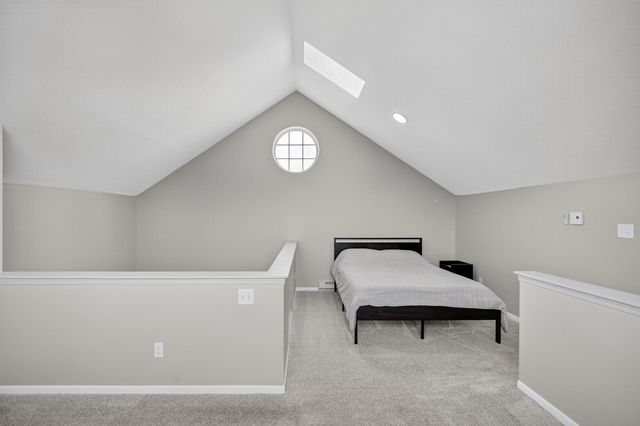 1212 10th Avenue NW, Altoona, IA 50009