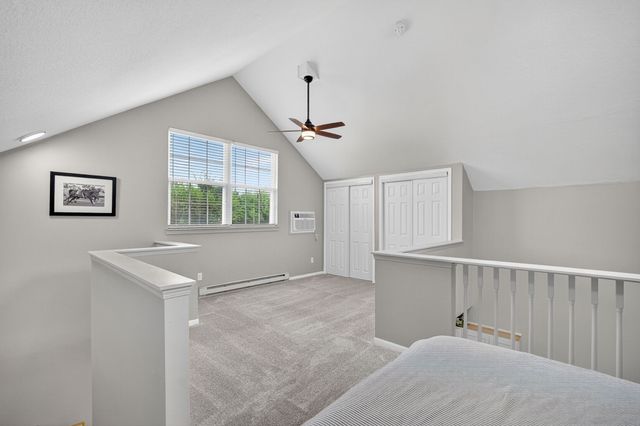 1212 10th Avenue NW, Altoona, IA 50009