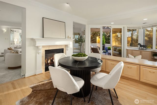 7 10th Avenue, Kirkland, WA 98033