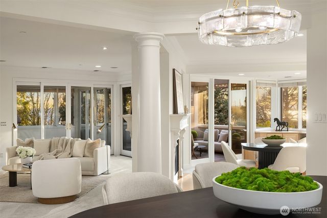 7 10th Avenue, Kirkland, WA 98033