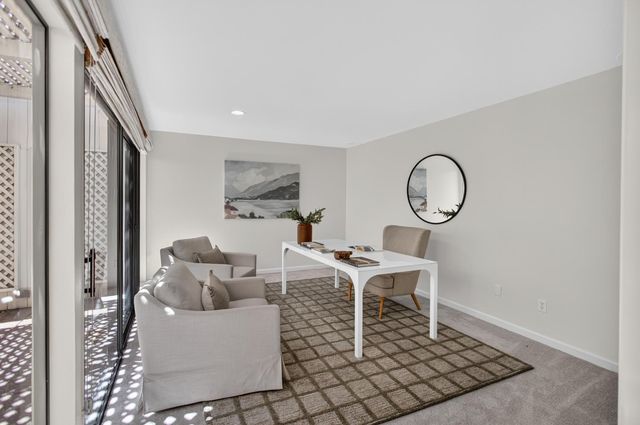 1128 Commons Dr, Sacramento, CA 95825