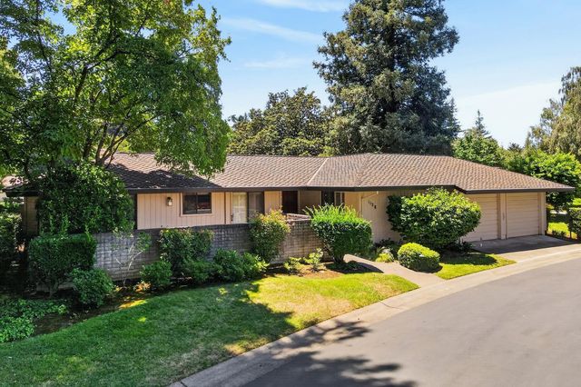 1128 Commons Dr, Sacramento, CA 95825