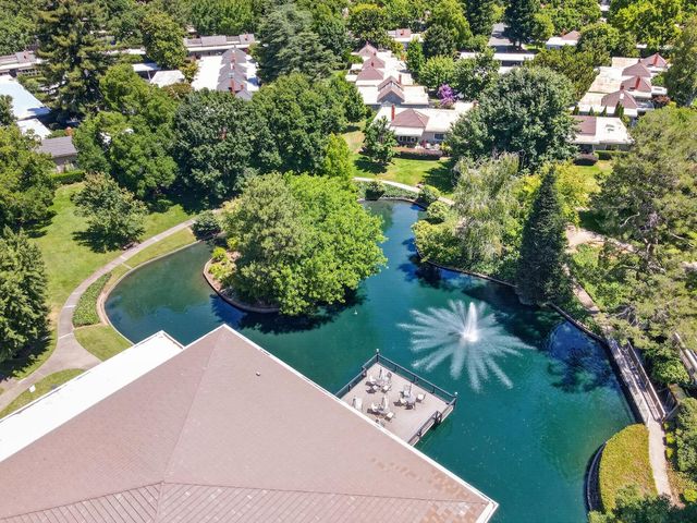 1128 Commons Dr, Sacramento, CA 95825