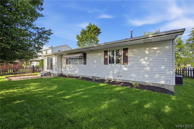 42 Kennedy Road, Cheektowaga, NY 14227