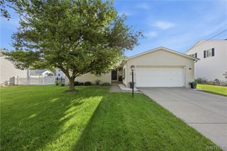42 Kennedy Road, Cheektowaga, NY 14227