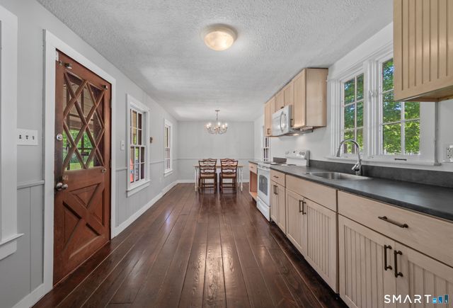 58 Brick Lane, Durham, CT 06422