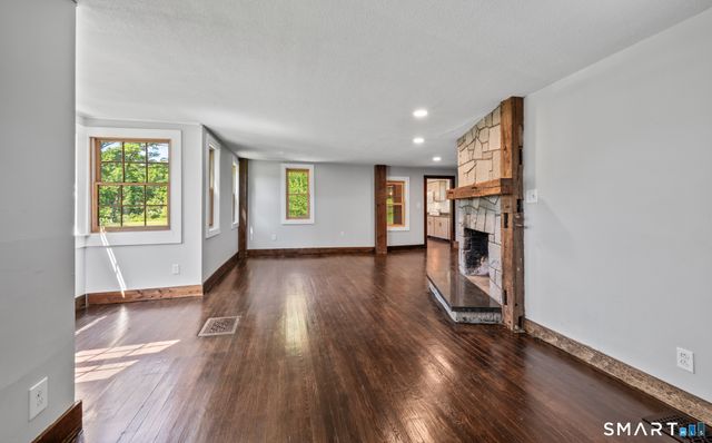 58 Brick Lane, Durham, CT 06422