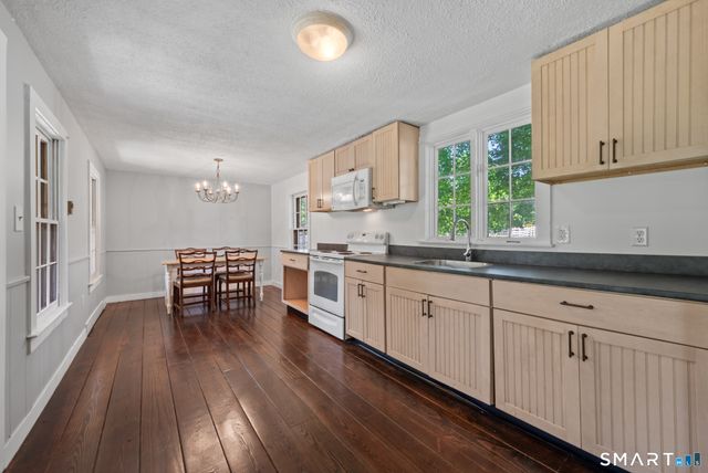58 Brick Lane, Durham, CT 06422