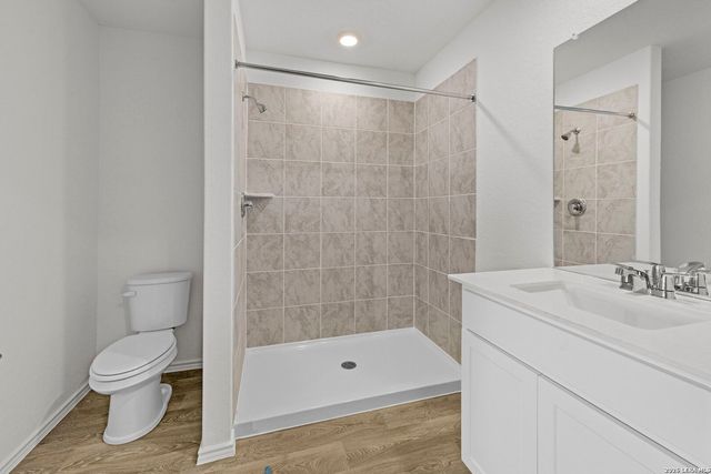 16075 Mahogany Way, Elmendorf, TX 78112