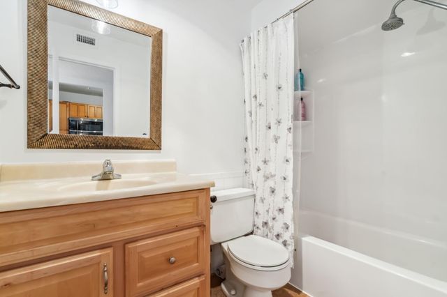 4100 Parklawn Avenue 201, Edina, MN 55435