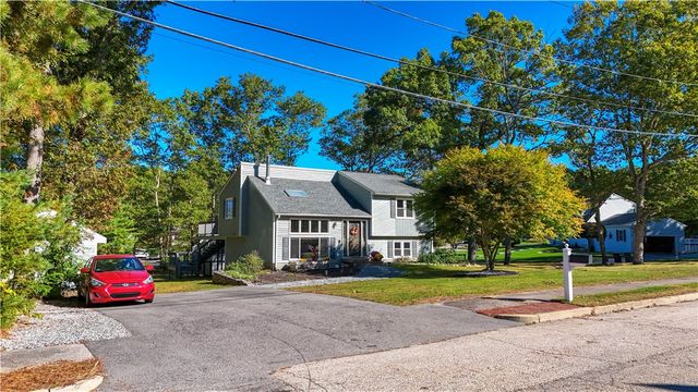 1 Nichole Lane, Coventry, RI 02816