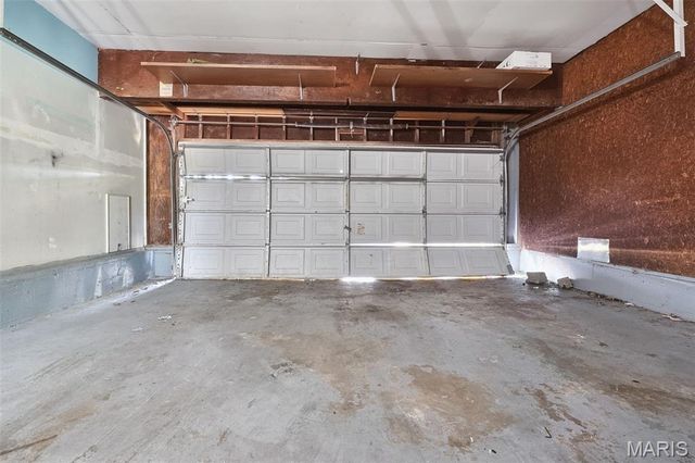11038 Saginaw Drive, St Louis, MO 63136