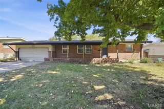 11038 Saginaw Drive, St Louis, MO 63136