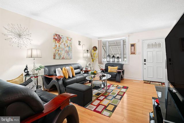 3427 ARTHUR ST, Philadelphia, PA 19136