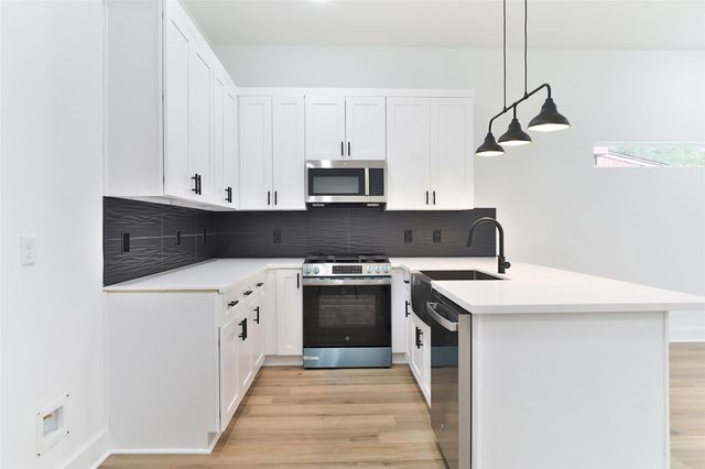 8109 Bigwood Street A, Houston, TX 77078