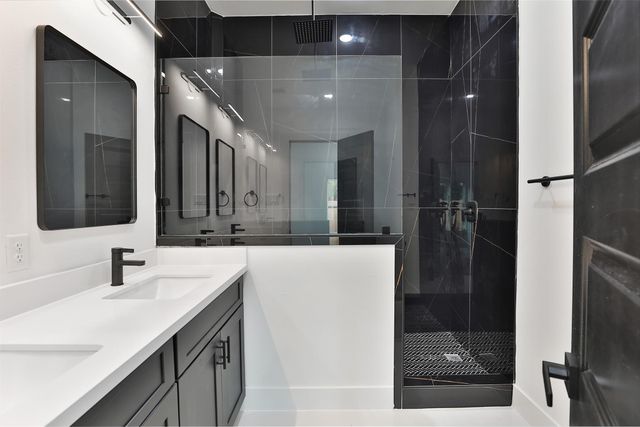 8109 Bigwood Street A, Houston, TX 77078