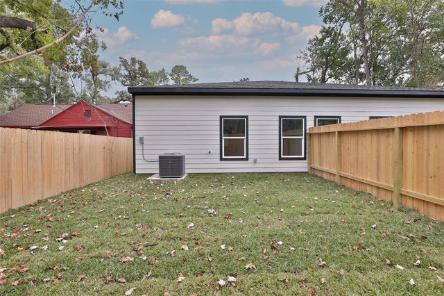 8109 Bigwood Street A, Houston, TX 77078