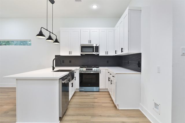 8109 Bigwood Street A, Houston, TX 77078