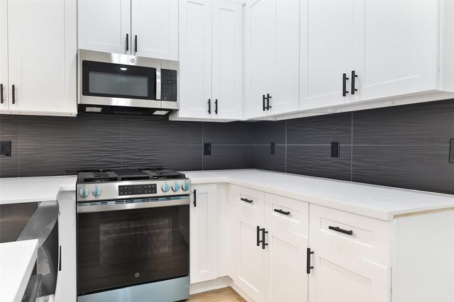 8109 Bigwood Street A, Houston, TX 77078