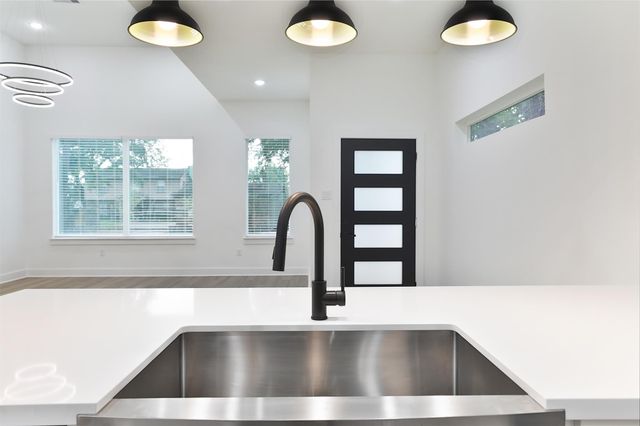 8109 Bigwood Street A, Houston, TX 77078